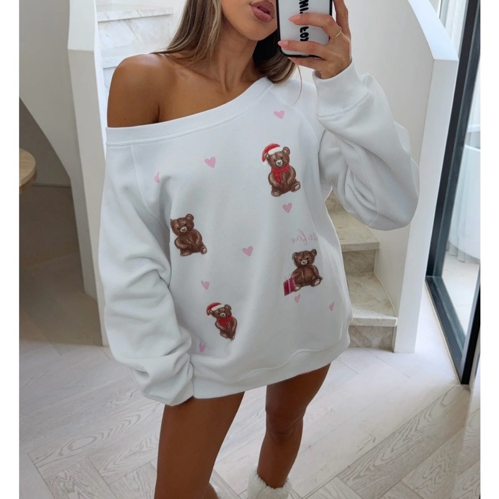 White Fox Off-Shoulder Sweatshirt with Bear Print S/M (but runs big)
